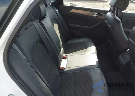 2017 Hyundai Sonata Sport 2.0T z USA, uszkodzony, nr VIN 5NPE34ABXHH448331